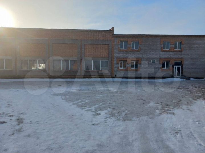 Нежилое здание, 996.8 м² + зу, 2 914,0 м²