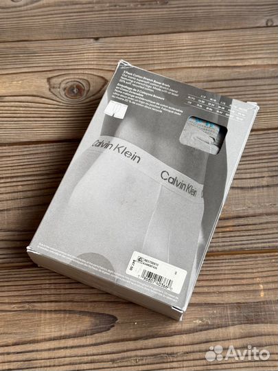 Новые трусы Calvin Klein р. S оригинал