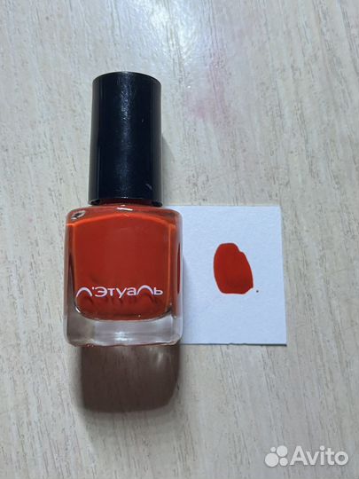 Лаки для ногтей красный/блестящий