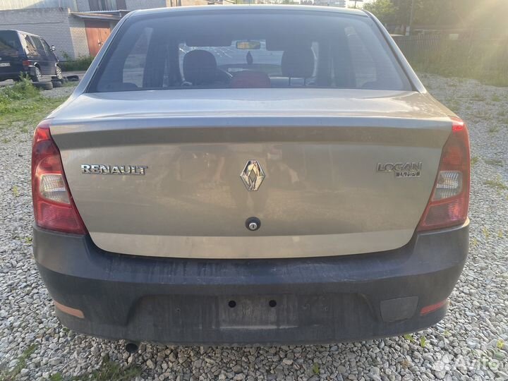 В разборе renault logan sr