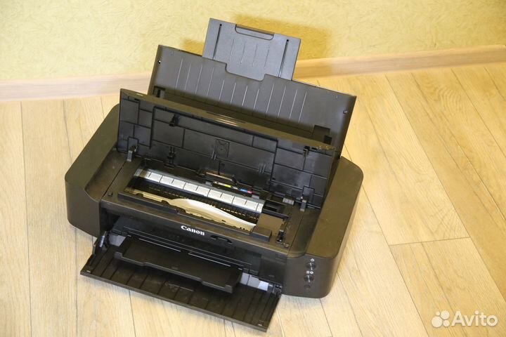 Принтер струйный для фотопечати Canon ip8740 Pixma
