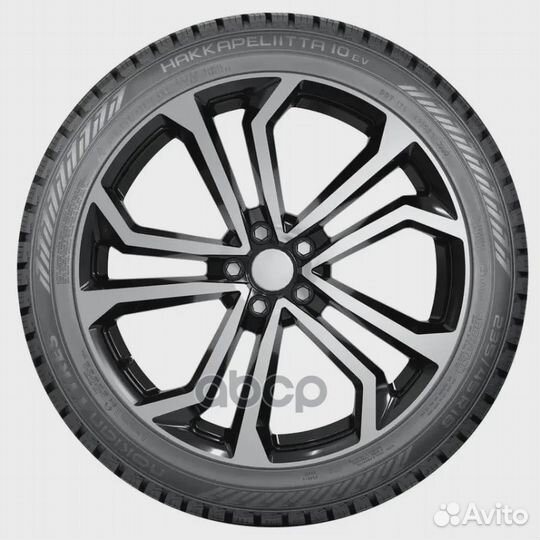 Nokian Tyres Hakkapeliitta 10 EV 235/45 R20