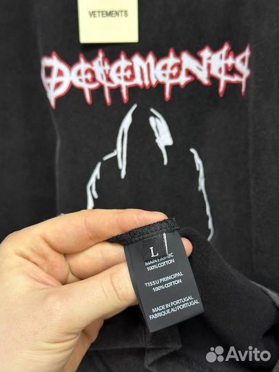 Оверсайз футболка Vetements