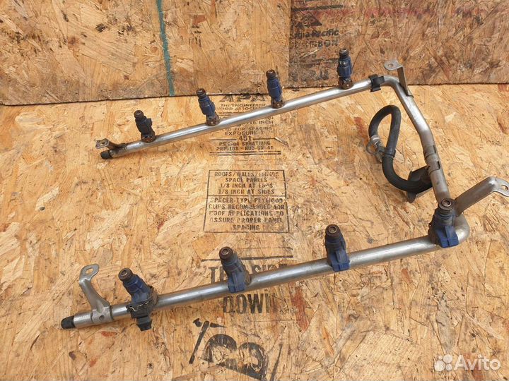 Топливная рампа Porsche Cayenne 94811011302