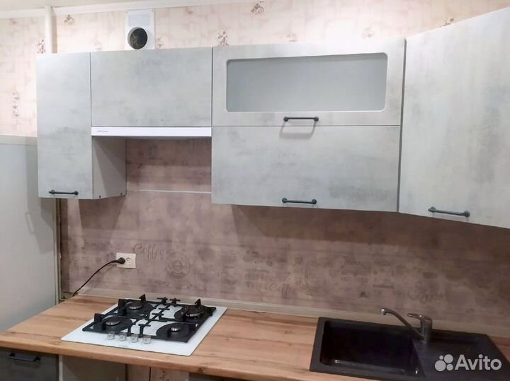 Кухонный гарнитур угловой