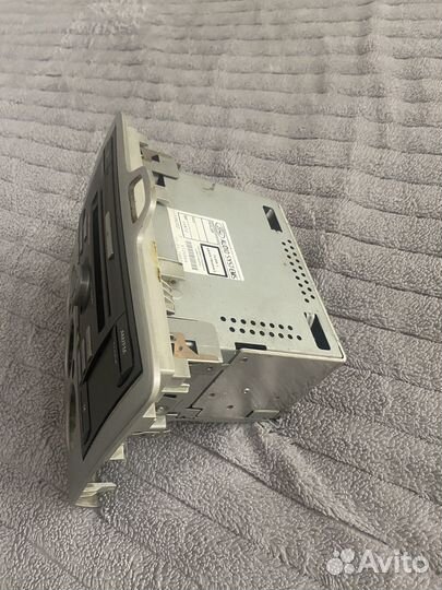 Магнитофон в авто