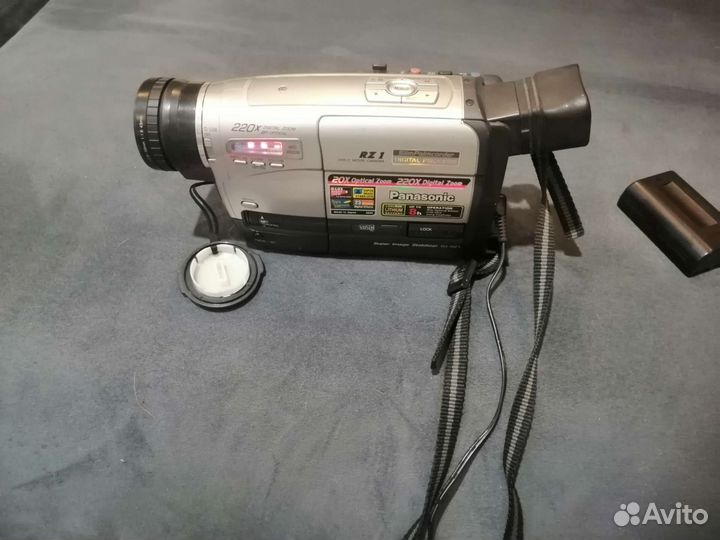 Видеокамера panasonic