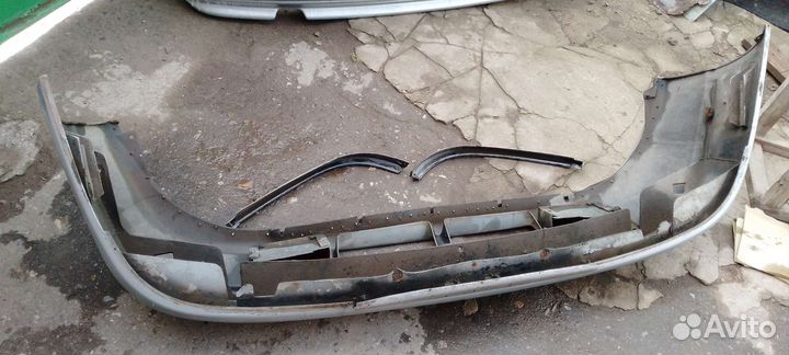 Бампера на ваз 2110 Б/У передний и задний
