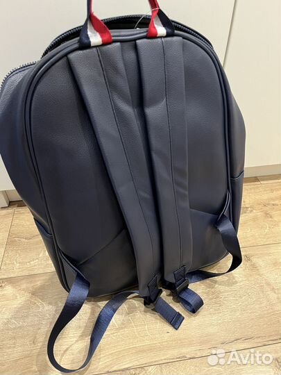 Рюкзак Tommy hilfiger новый