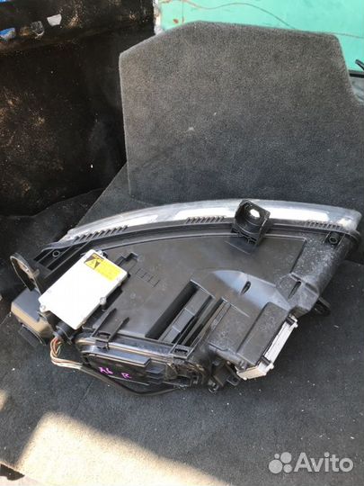 Фара передняя правая Audi A6