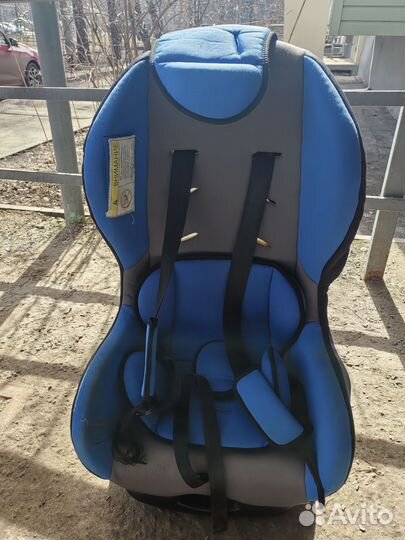 Детское автомобильное кресло