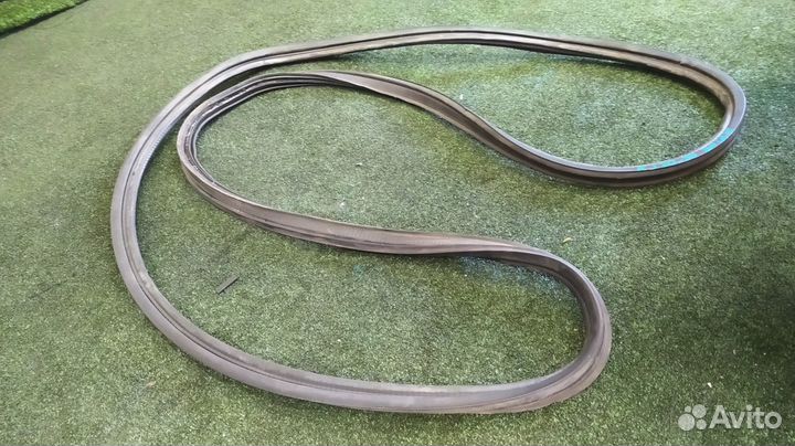 Уплотнение двери багажника Nissan Dualis KJ10