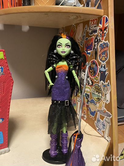 Кукла Монстер Хай Каста Фирс
