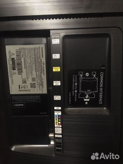 Smar телевизор Samsung led модель UE32M5500AU
