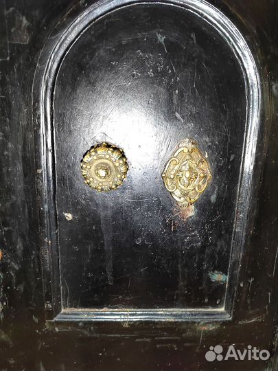 Сейф старинный