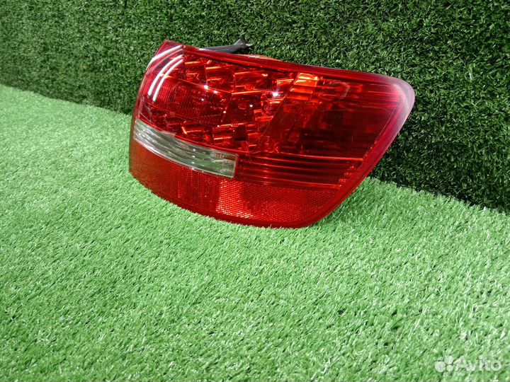 Фонарь задний правый VAG Audi A6 C6 allroad