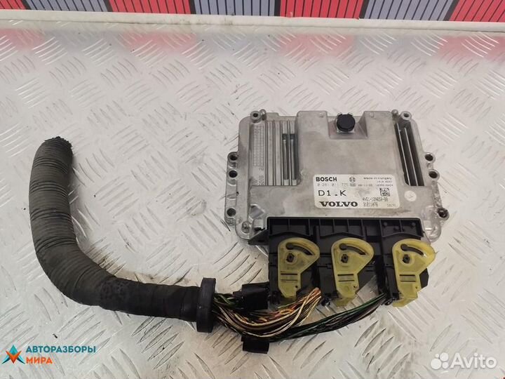 Блок управления двигателем Volvo C30 2009 36000595