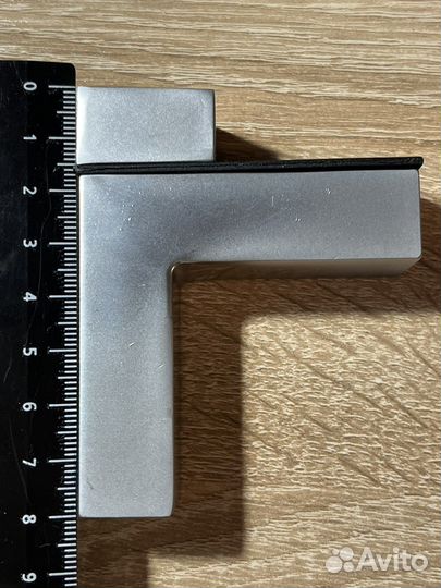 Полкодержатель