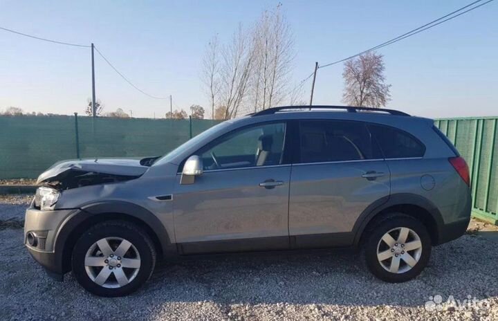 Chevrolet Captiva 2.2 ат 2012 г