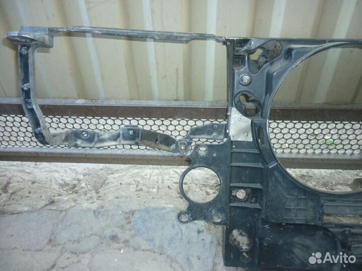 Телевизор на ауди а8 94-99г