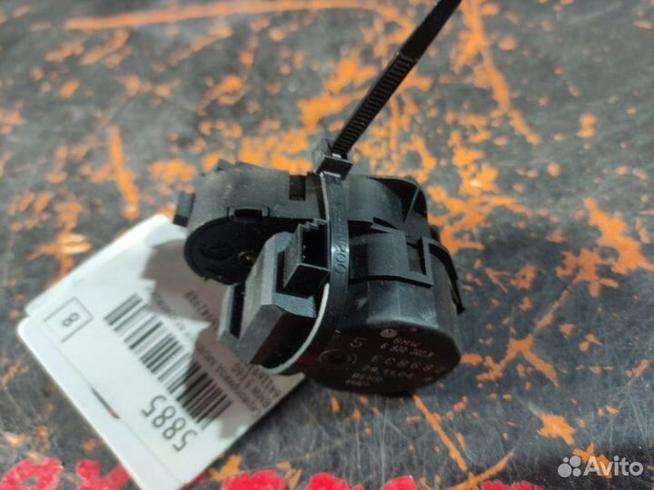 Сервопривод заслонки вентиляции Bmw 5 E60 M57D30