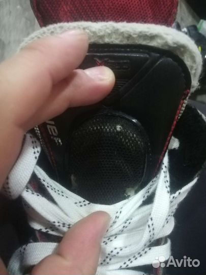 Хоккейные коньки bauer vapor x800