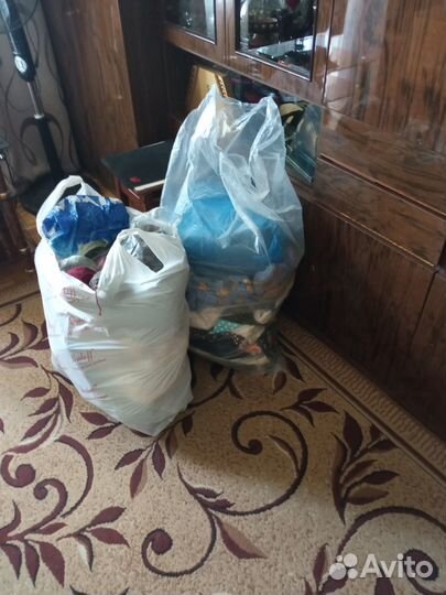 Отрез ткани СССР,нитки для вязания