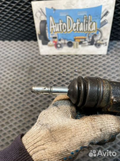 Цилиндр сцепления рабочий Nissan Primera P12