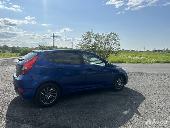 Hyundai Solaris 1.4 AT, 2013, 138 000 км