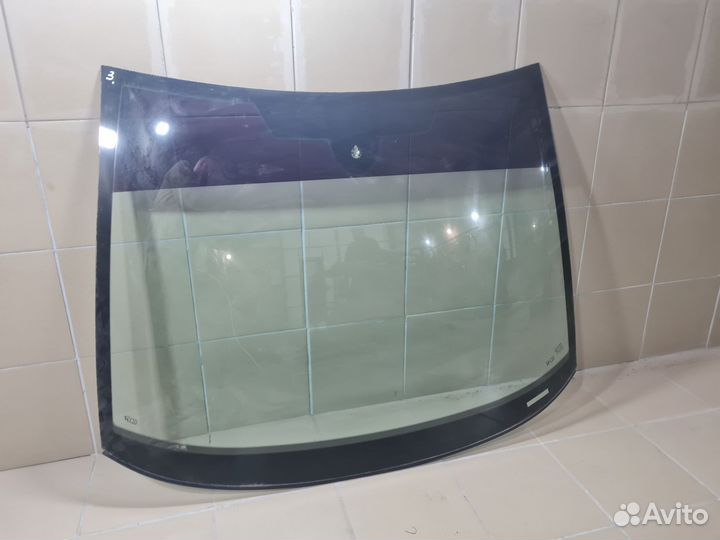Лобовое стекло Opel Corsa D 2006-2010