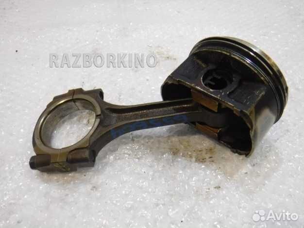 Поршень с шатуном Субару