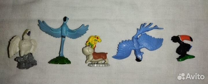 Игрушки из киндера старые