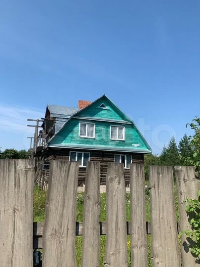 Дом 189,8 м² на участке 17,6 сот.