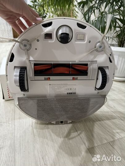 Робот-пылесос Mi Robot Vacuum-Mop Essential