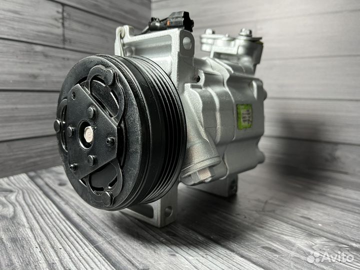 Компрессор кондиционера Subaru Impreza