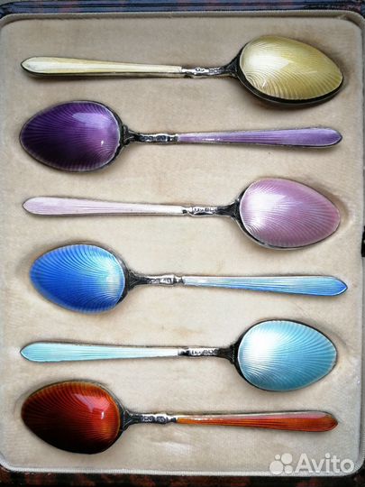 Серебряные ложечки гильоше