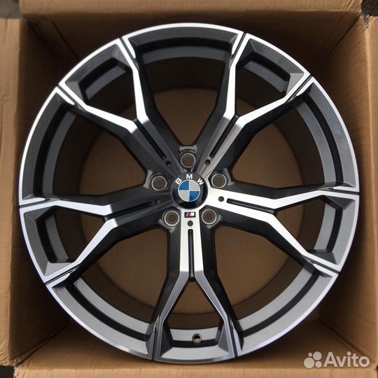 Комплект новых дисков BMW X7 G07