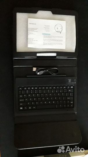 Чехол для планшета с клавиатурой