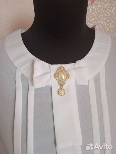 Школьные блузки р-р 40, 42