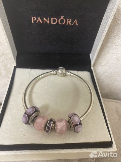 Браслет с шармами Pandora