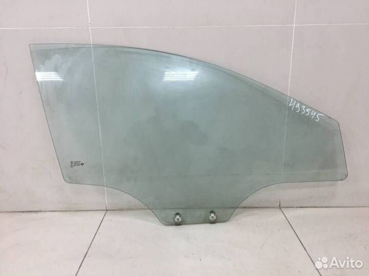 Стекло двери передней правой Hyundai Solaris 2010