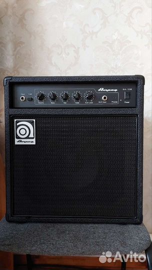 Басовый комбоусилитель Ampeg ва-108 V2
