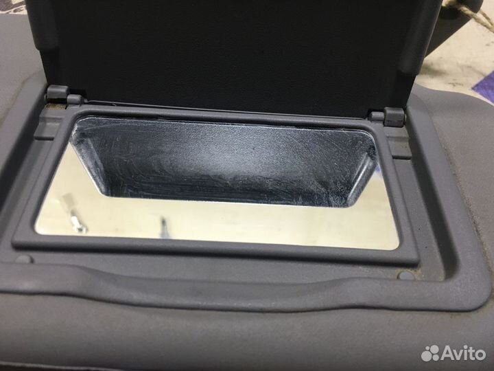 Козырек солнцезащитный правый Хендай Элантра седан