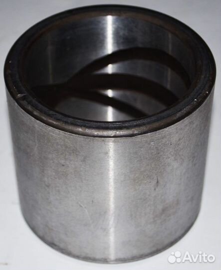 Втулка d60x80 мм L60 мм(ковша нижняя и верхняя) LW