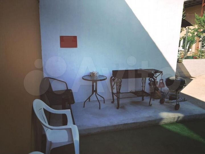 Комната 16 м² в 4-к., 1/2 эт.