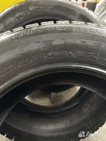 Bridgestone Blizzak VRX 205/65 R16 95S