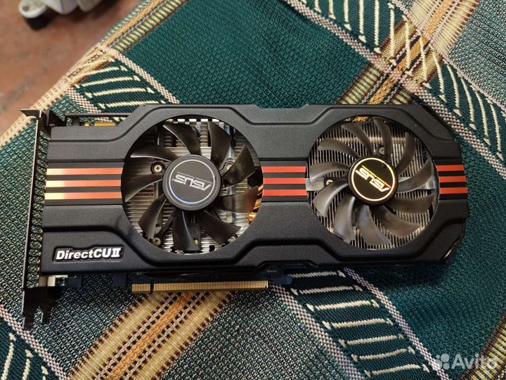 Видеокарта Asus GTX 560 ti