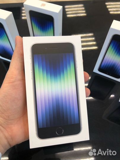 Смартфон Apple iPhone SE 2022 64Gb Starlight