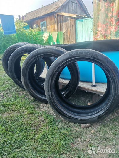 Kapsen Headking S2000 225/45 R18 и 245/40 R18