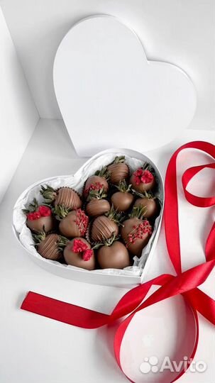 Клубника в шоколаде букеты и цветы